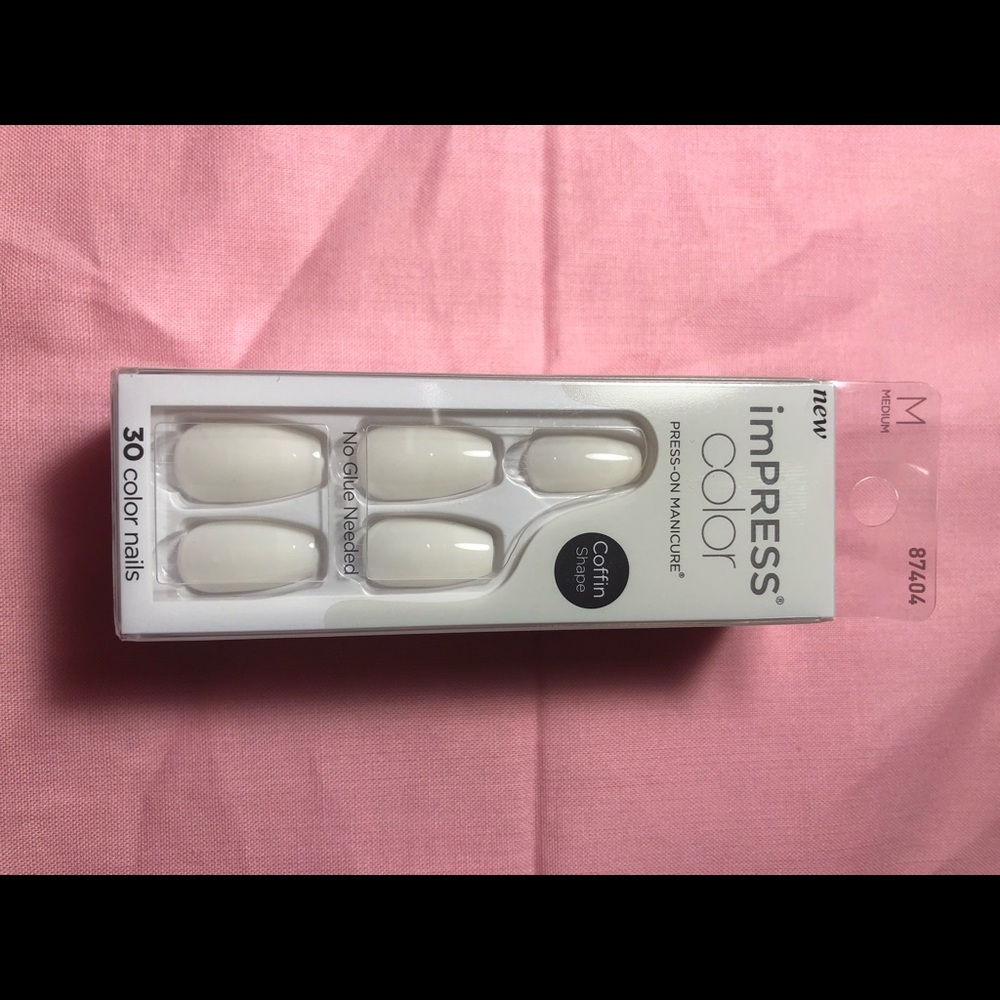 imPress color press-on nails